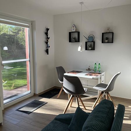 Neu Sanierte Wohnung Fuer 2-4 P اسشوغه المظهر الخارجي الصورة
