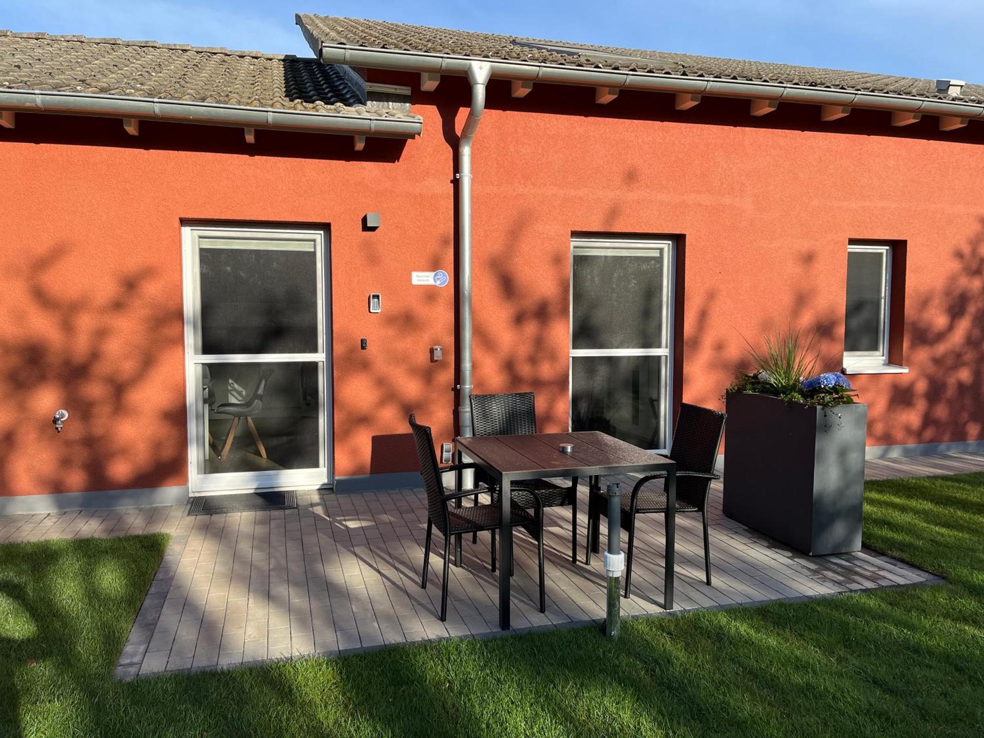 Neu Sanierte Wohnung Fuer 2-4 P اسشوغه المظهر الخارجي الصورة